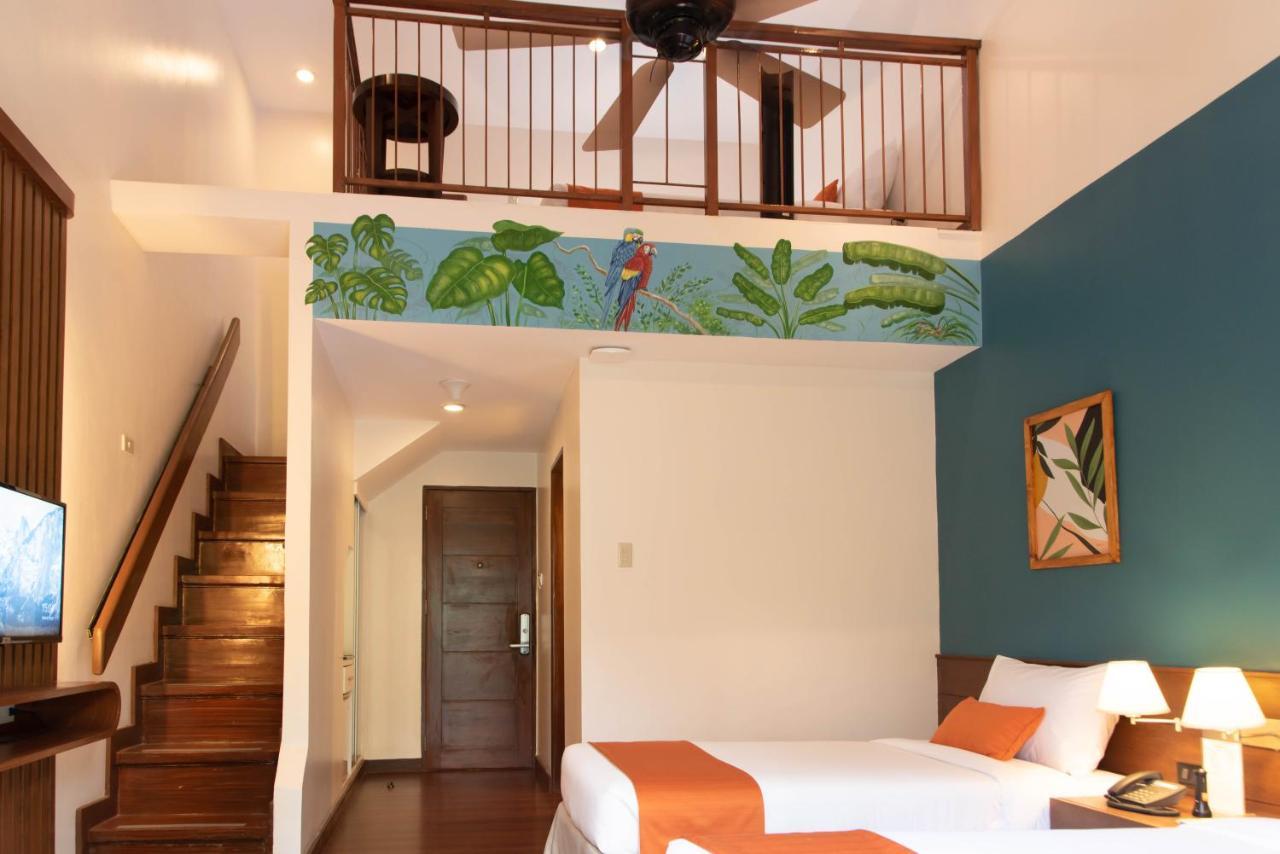 באגויו Giraffe Boutique Hotel מראה חיצוני תמונה