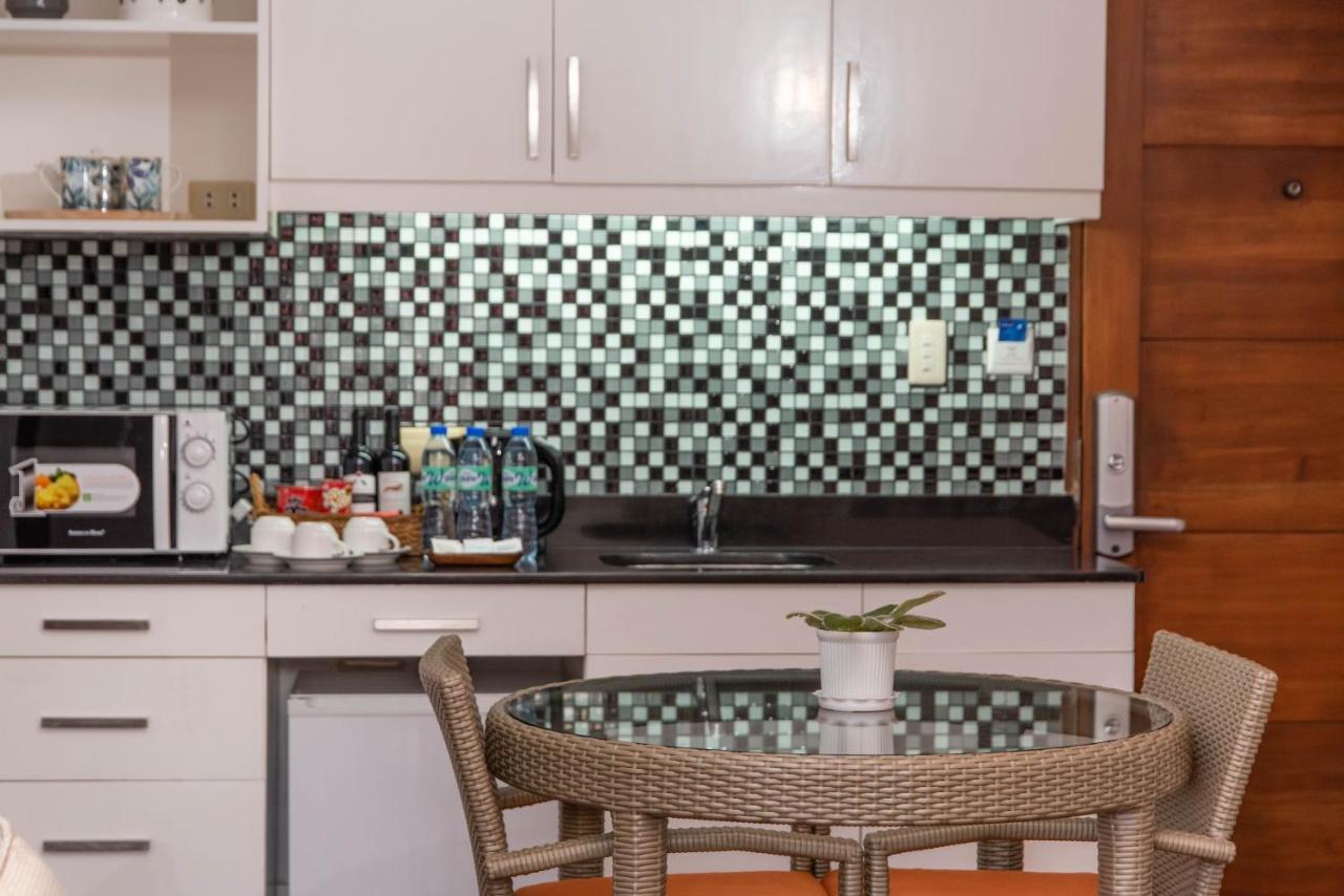 באגויו Giraffe Boutique Hotel מראה חיצוני תמונה