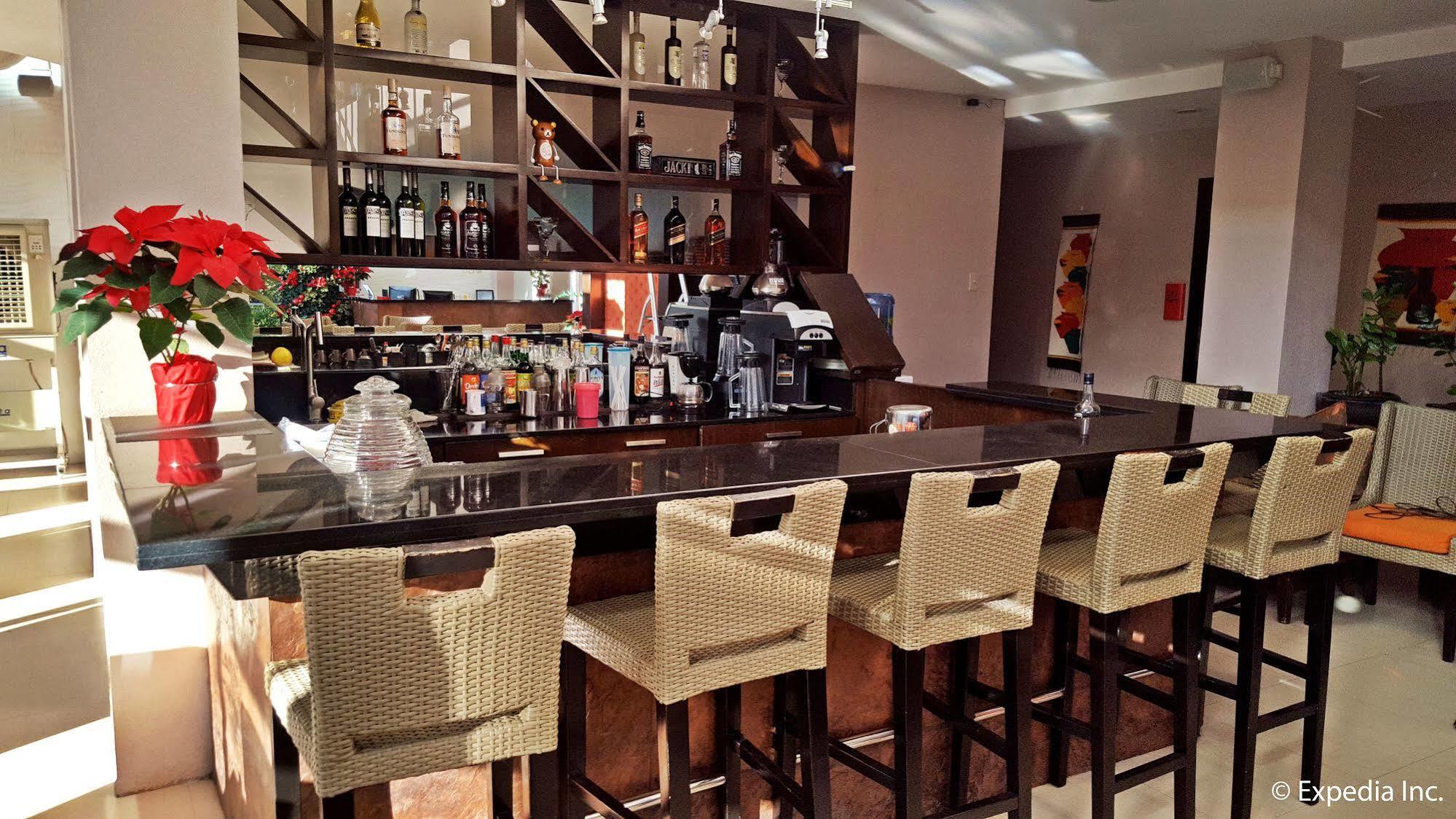 באגויו Giraffe Boutique Hotel מראה חיצוני תמונה